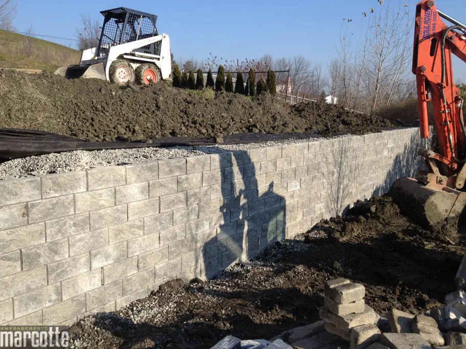 Installation du murs de soutenement