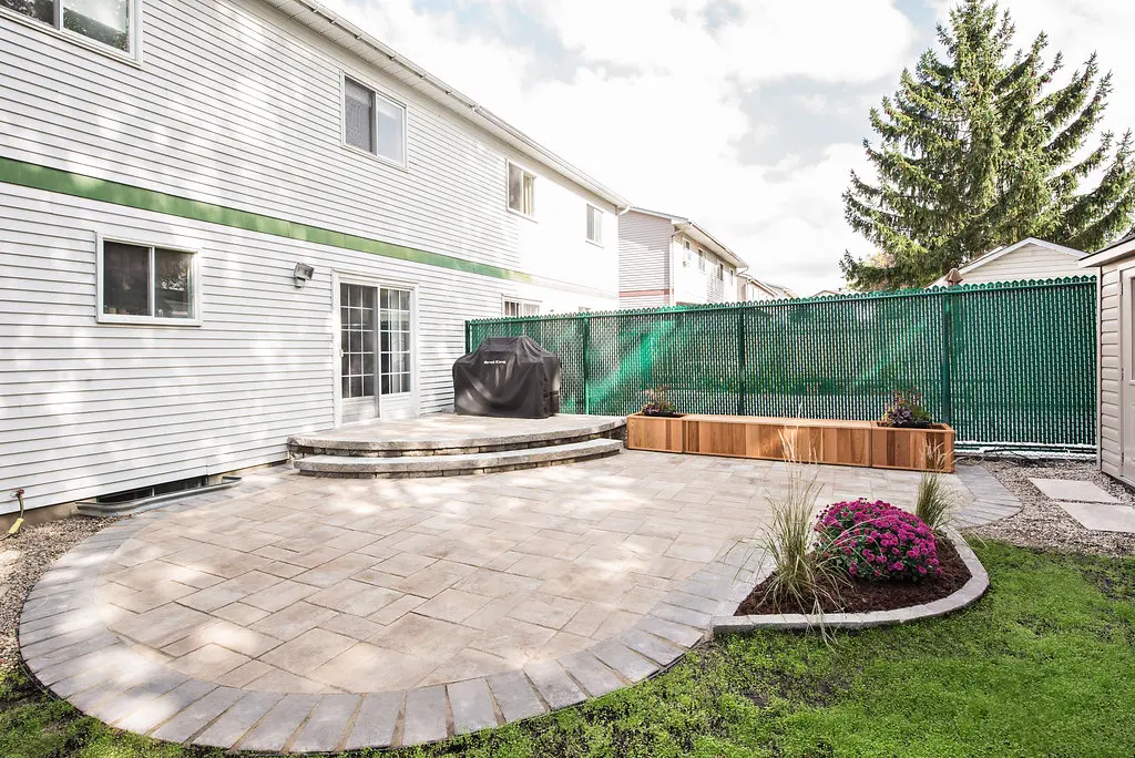 Installation de Pavé uni, dalles et marches