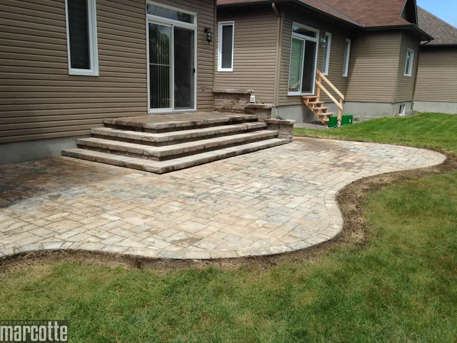 Installation de Pavé uni, dalles et marches